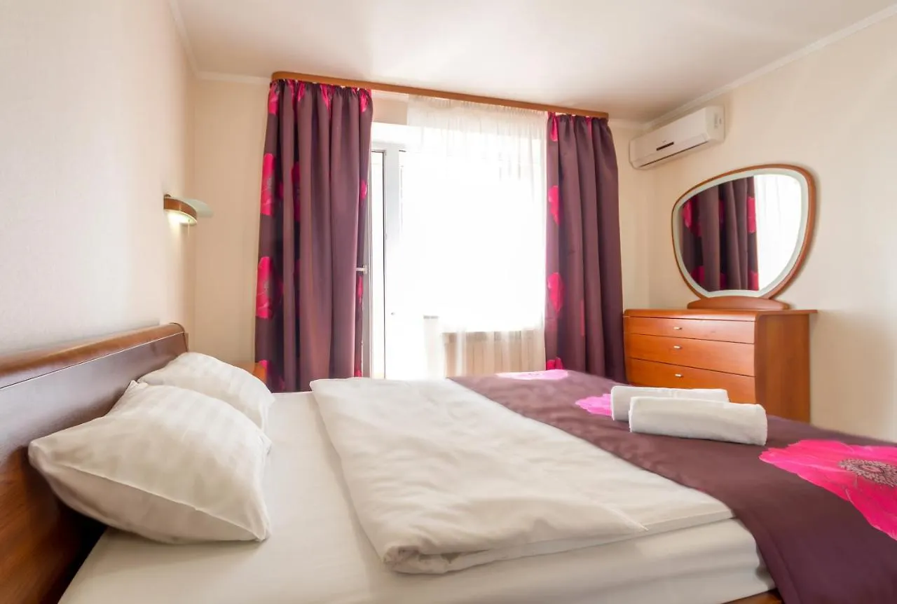 Apartments Near Parus Business Centre Киев 0*,  Украина