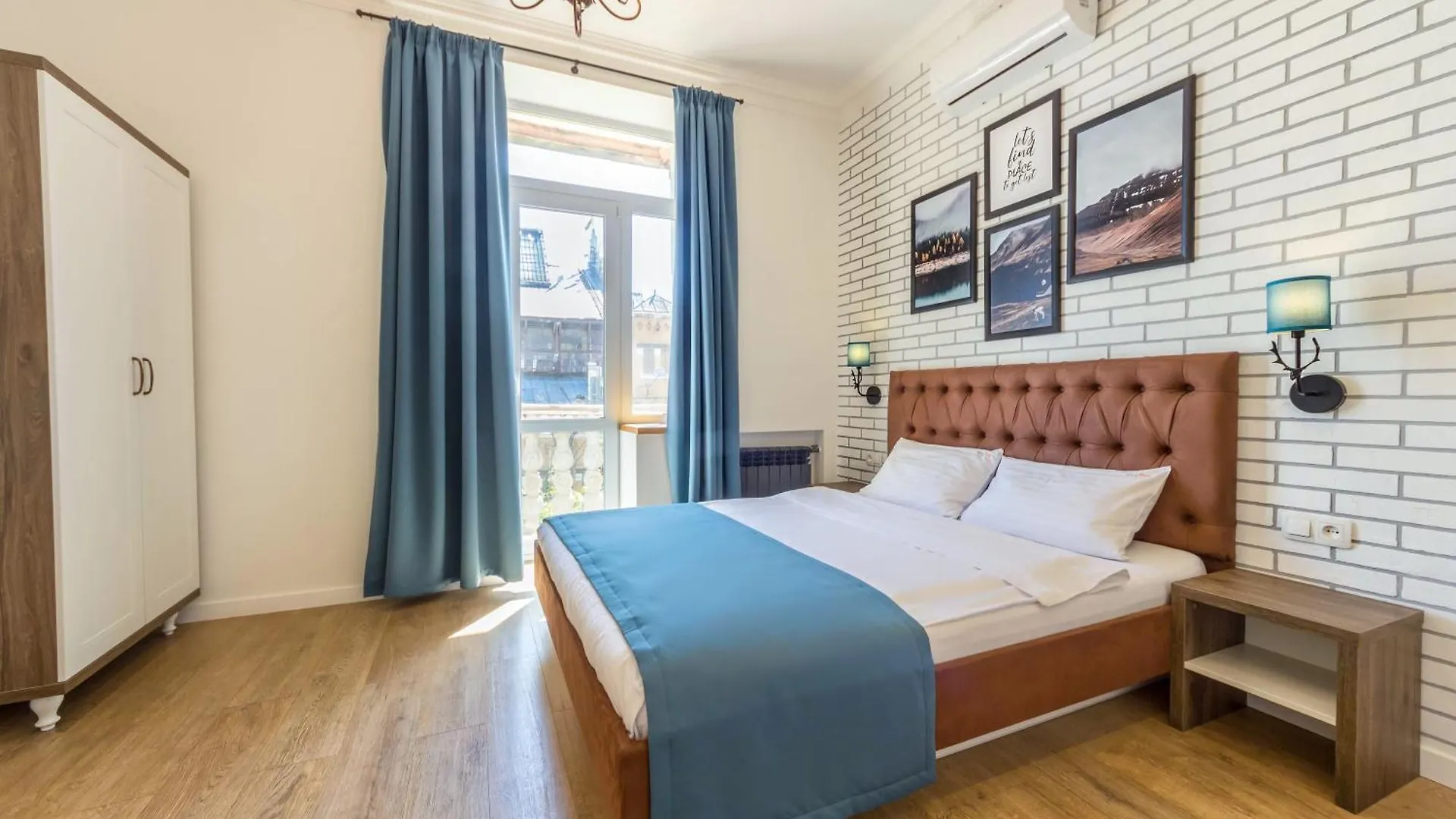 Apartments Near Parus Business Centre Киев