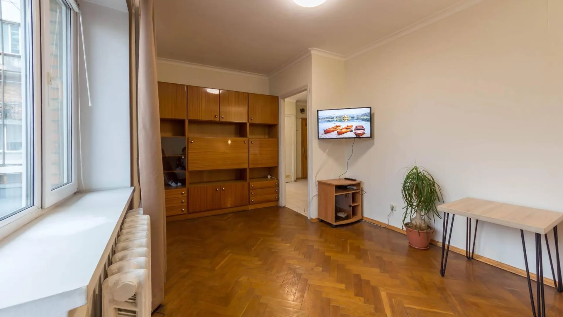 Apartments Near Parus Business Centre Киев