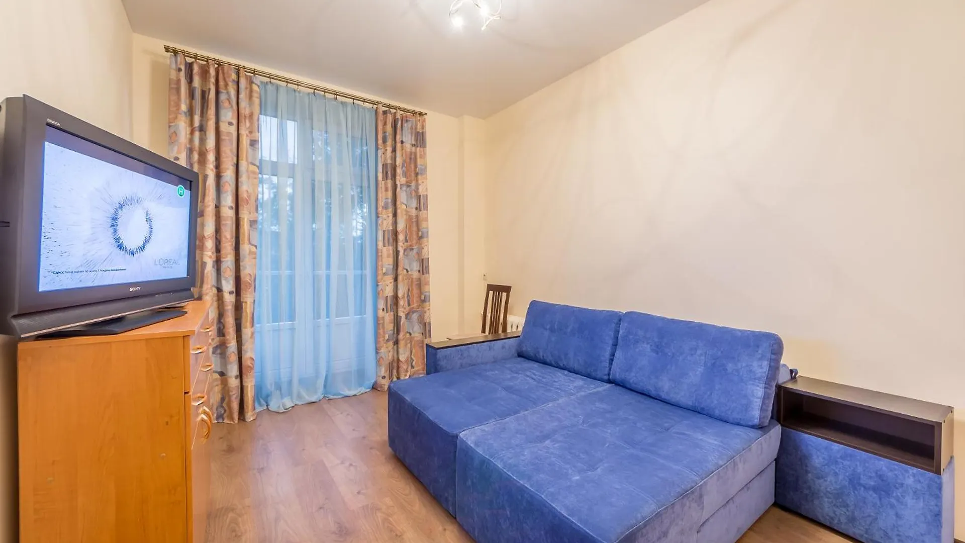 Apartments Near Parus Business Centre Kyiv 0*,